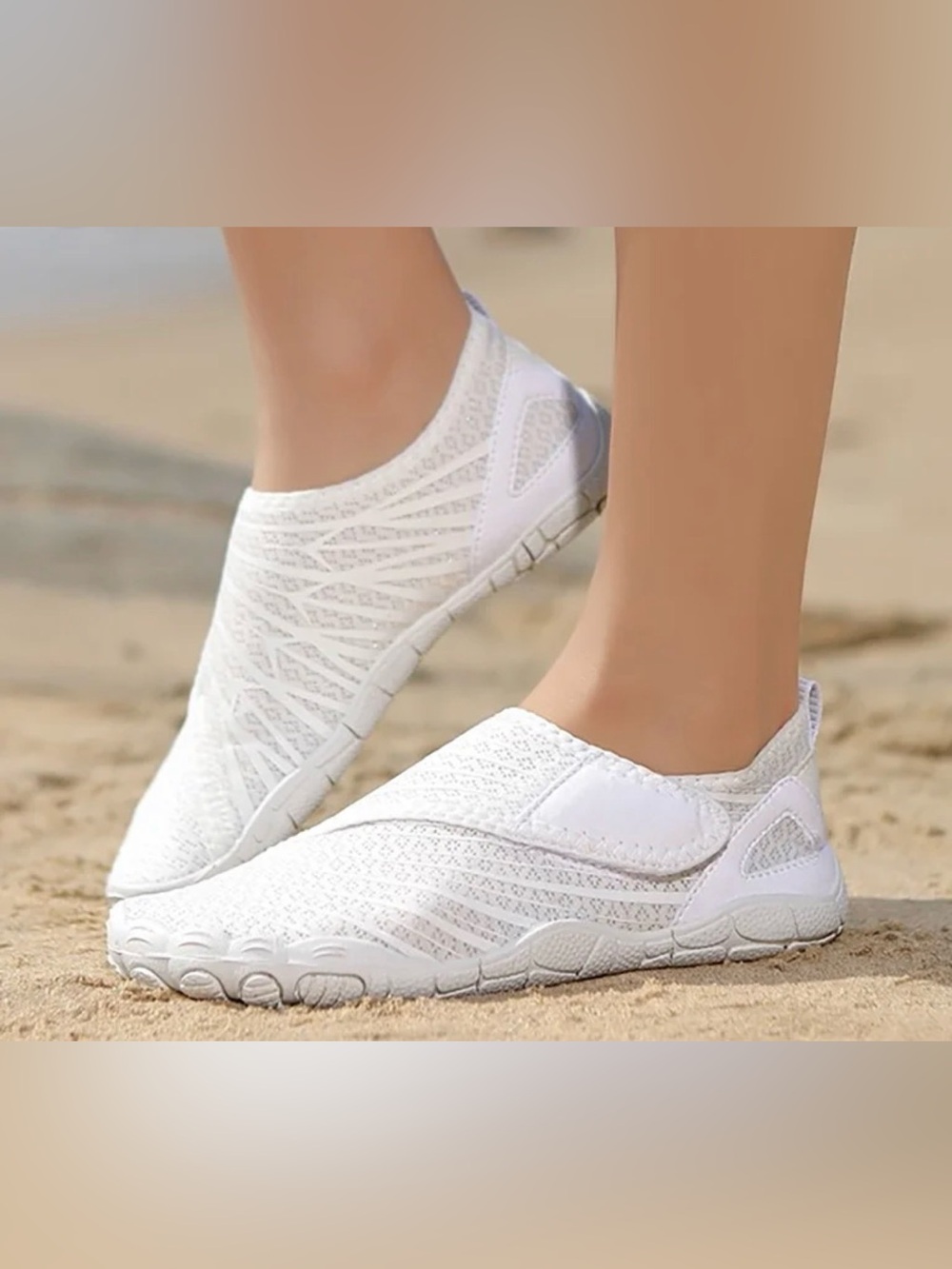 White Women's Slip-On Lightweight Knit Sneakers